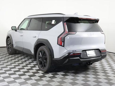 New 2026 Kia EV9 Land w/ Nightfall Edition Package image 6