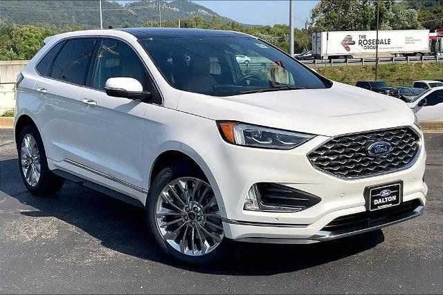 Certified 2024 Ford Edge Titanium w/ Titanium Elite Package AWD/4WD image 2