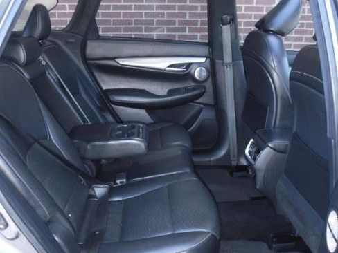 Used 2019 INFINITI QX50 Essential w/ Premium Heat Package image 15