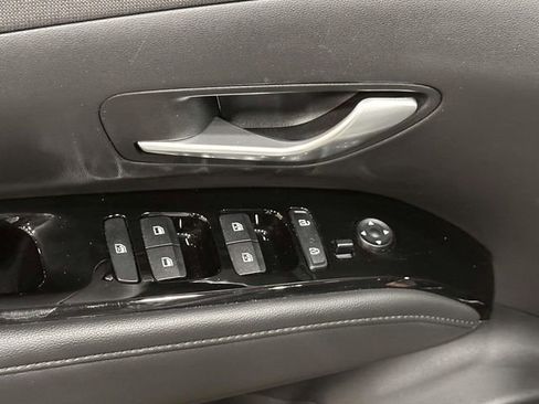Used 2023 Hyundai Tucson Limited AWD/4WD image 16