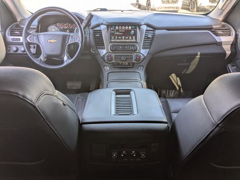 Used 2020 Chevrolet Tahoe Premier w/ 6.2L Performance Package image 31