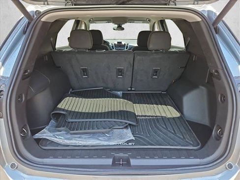 Certified 2024 Chevrolet Equinox LT FWD image 10