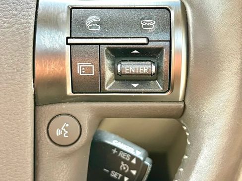 Used 2019 Lexus GX 460 Premium w/ Premium Package AWD/4WD image 41