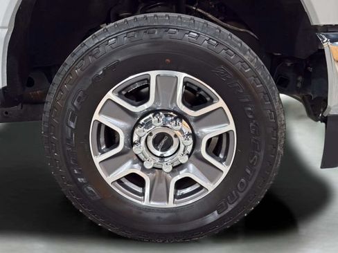 Used 2025 Ford F350 Lariat w/ Camper Package AWD/4WD image 40