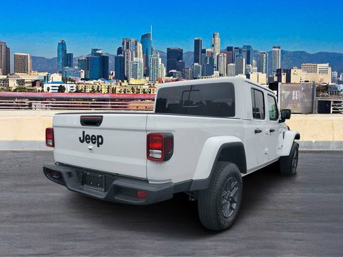 New 2026 Jeep Gladiator Sport image 4
