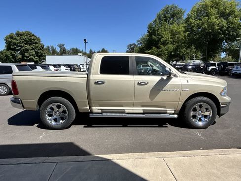 Used 2011 RAM 1500 Laramie AWD/4WD image 5