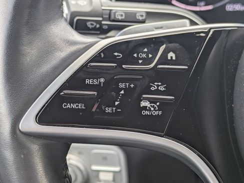 Used 2024 Mercedes-Benz GLS 450 4MATIC image 27