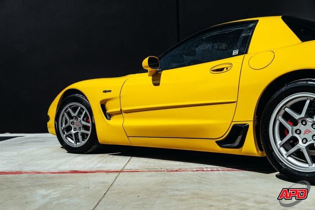 Used 2003 Chevrolet Corvette Z06 w/ Memory Package, 3 Drivers RWD image 62