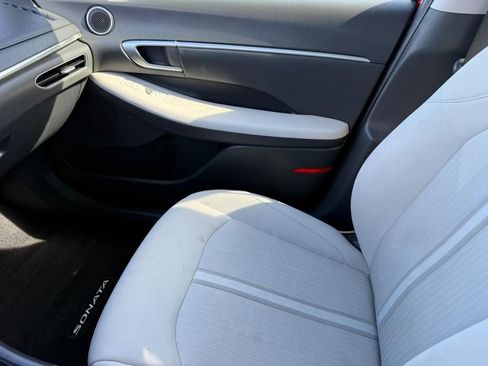 Used 2021 Hyundai Sonata SEL FWD image 19
