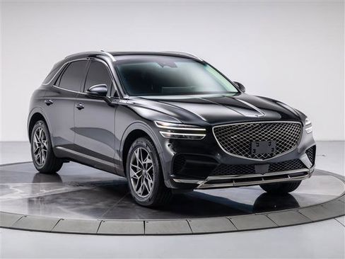 Used 2023 Genesis GV70 2.5T w/ Select Package image 7