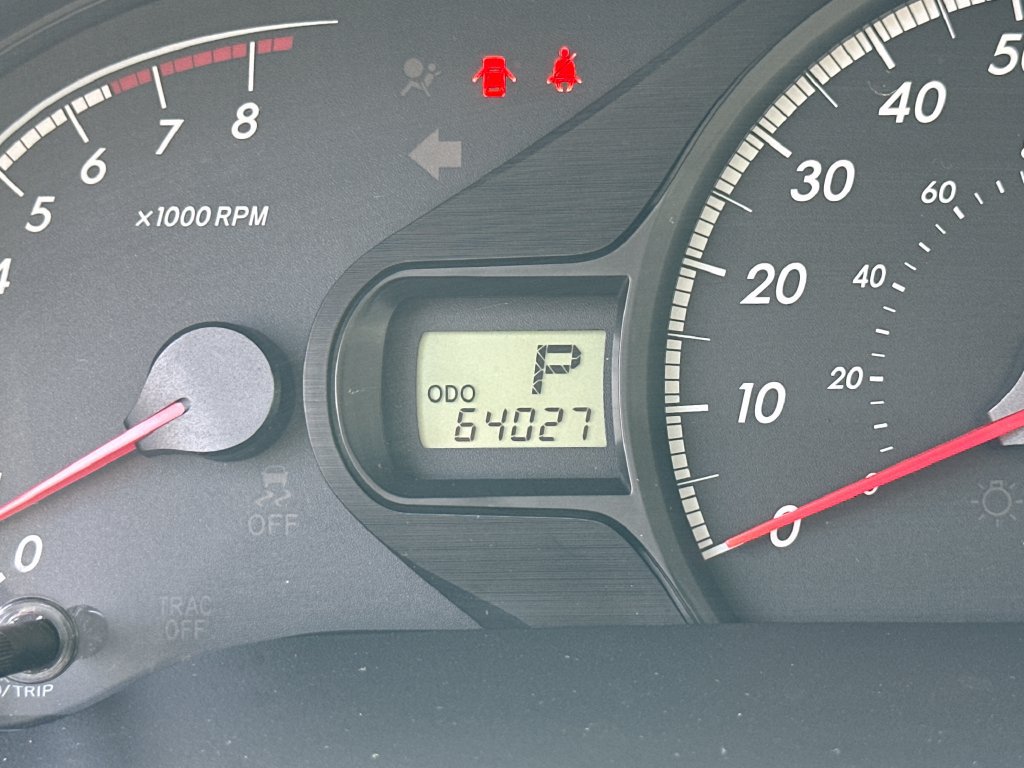 Used 2014 Toyota Sienna LE AWD/4WD image 12