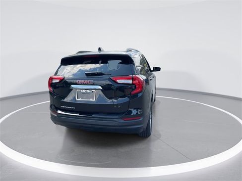 Used 2022 GMC Terrain SLE w/ Driver Convenience Package image 7