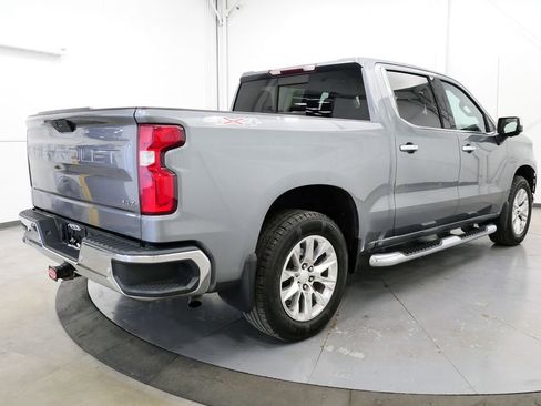 Used 2019 Chevrolet Silverado 1500 LTZ w/ LTZ Premium Package image 7