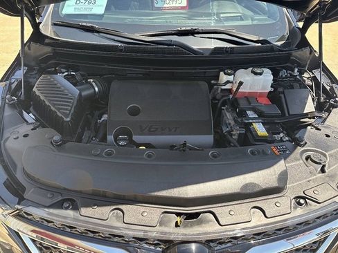 Used 2023 Buick Enclave Avenir w/ Avenir Technology Package AWD/4WD image 23