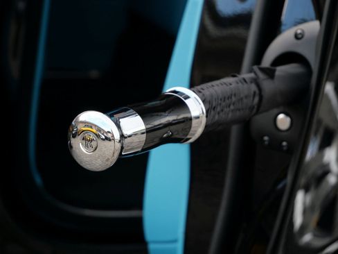 Certified 2024 Rolls-Royce Cullinan image 6