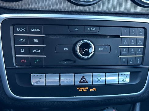 Used 2018 Mercedes-Benz CLA 250 image 31