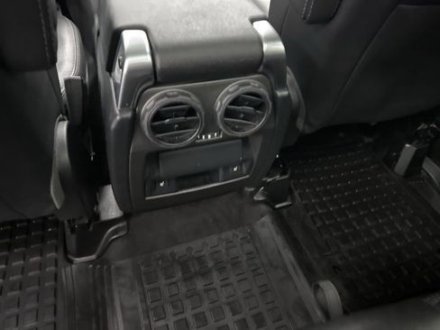 Used 2016 Land Rover LR4 HSE image 22