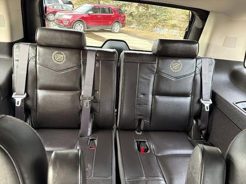 Used 2012 Cadillac Escalade Platinum image 22