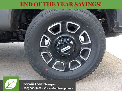 New 2025 Ford F350 Platinum image 35