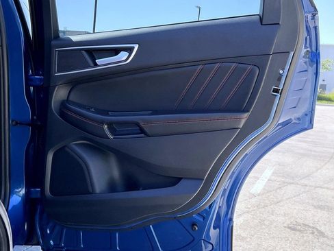 Used 2023 Ford Edge ST-Line AWD/4WD image 18