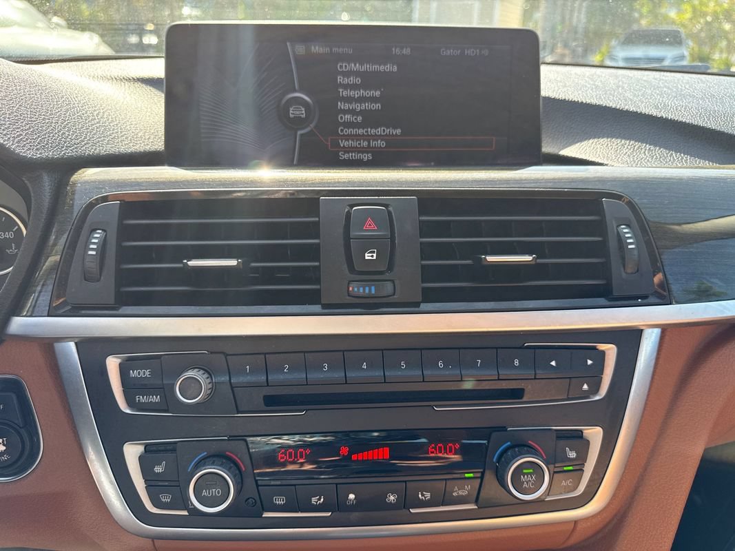 Used 2013 BMW 328i xDrive Sedan AWD/4WD image 22