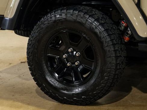 Used 2022 Jeep Gladiator Mojave w/ LED Lighting Group image 24