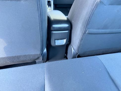 Used 2025 Nissan Versa SV image 23