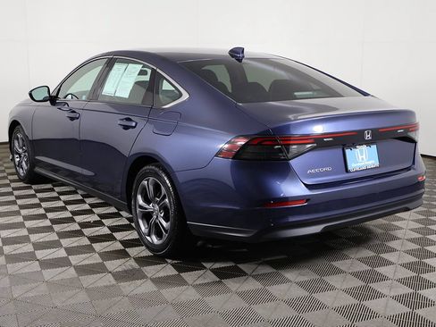 Used 2023 Honda Accord EX image 8