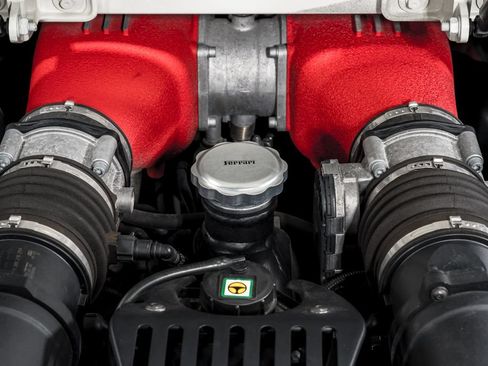Used 2014 Ferrari 458 Spider RWD image 54
