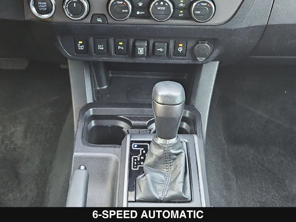 Used 2021 Toyota Tacoma TRD Off-Road w/ Technology Package AWD/4WD image 22