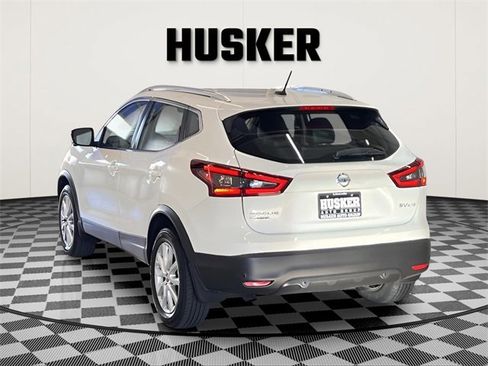 Used 2022 Nissan Rogue Sport SV w/ Technology Package image 5