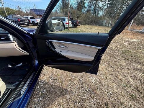 Used 2017 BMW 330i xDrive Sedan image 20