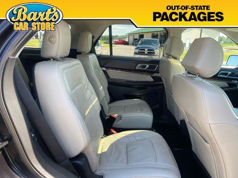 Used 2016 Ford Explorer Platinum AWD/4WD image 13