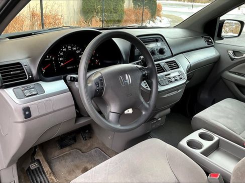 Used 2010 Honda Odyssey EX image 16