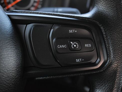 Used 2024 Jeep Wrangler Unlimited Sport AWD/4WD image 18
