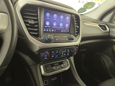 Certified 2023 GMC Acadia SLE image 23