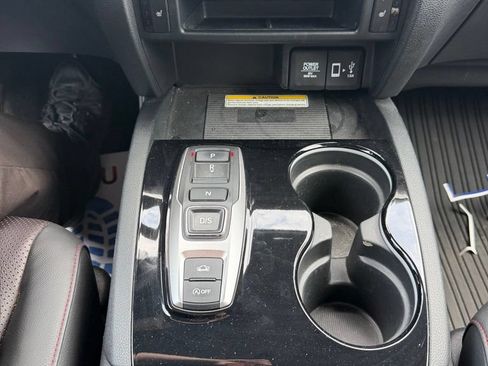 Used 2023 Honda Ridgeline Black Edition image 16