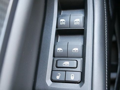 Used 2024 Jeep Grand Cherokee Altitude image 26