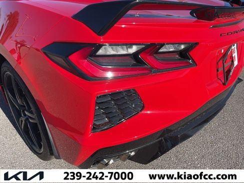 Used 2020 Chevrolet Corvette Stingray Preferred Cpe w/ 2LT Preferred Equipment Group image 7
