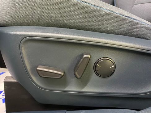 New 2025 Ford Maverick XLT w/ XLT Luxury Package image 14