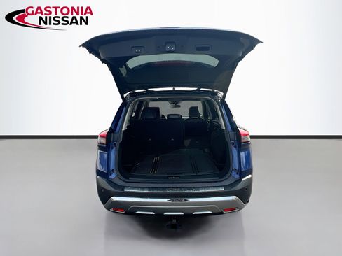 Used 2021 Nissan Rogue Platinum image 36