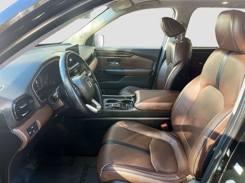 Used 2023 Honda Pilot Elite image 22