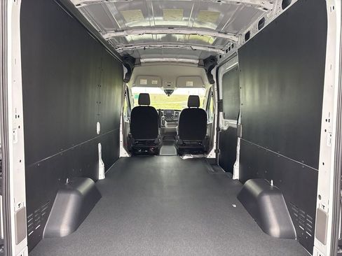 New 2025 Ford Transit 250 148 Medium Roof w/ Load Area Protection Package image 15