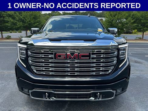 Used 2025 GMC Sierra 1500 Denali w/ Technology Package AWD/4WD image 13