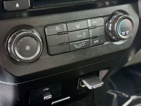 Used 2018 Ford F150 XLT w/ Trailer Tow Package image 18