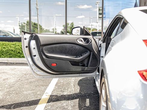 Used 2012 Nissan 370Z Touring w/ Aerodynamics Pkg RWD image 31