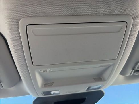 New 2026 Ford Escape SE w/ Class II Trailer Tow Package image 25