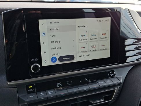 Used 2025 Toyota Camry LE image 16