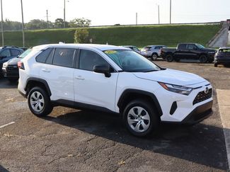 Used 2023 Toyota RAV4 LE FWD video 1