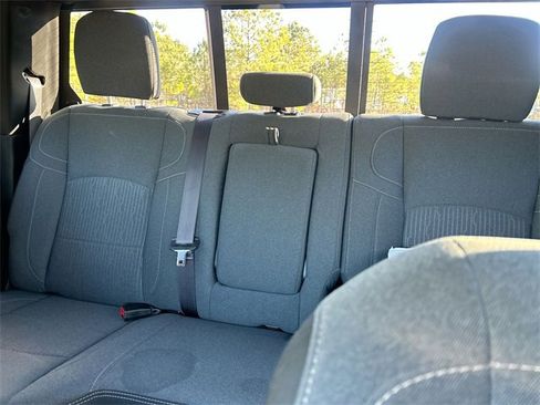 Used 2022 RAM 2500 Big Horn w/ Level C Equiment Group image 26